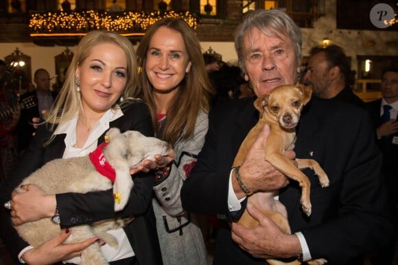 Kathrin Glock, Maggie Entenfellner, Alain Delon - Inauguration du marché de Noël à Salzbourg en Autriche le 11 novembre 2014.