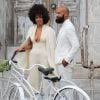 Solange Knowles et Alan Ferguson ont choisi de prendre des vélos à la place d'une limousine pour leur mariage à la Nouvelle-Orléans, le 16 novembre 2014.