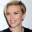  Scarlett Johansson radieuse &agrave; New York le 18 novembre 2014. 