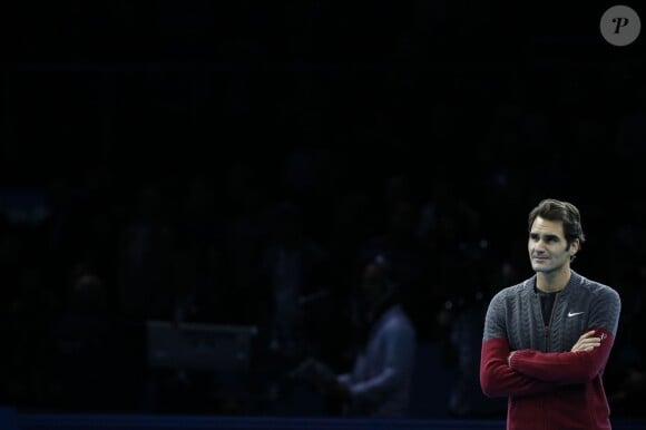 Roger Federer lors de l'annonce de son forfait en finale du Masters de Londres, à l'O2 Arena de Londres, le 16 novembre 2014