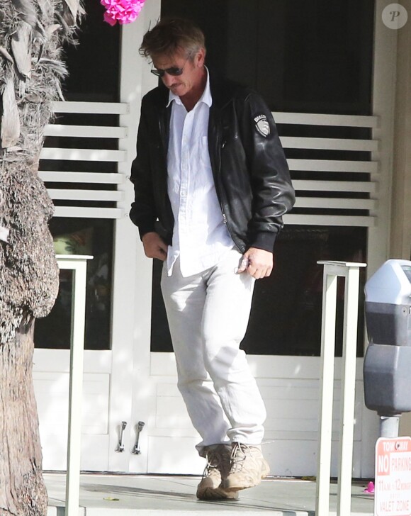 Exclusif - Sean Penn à Santa Monica, le 19 novembre 2014.