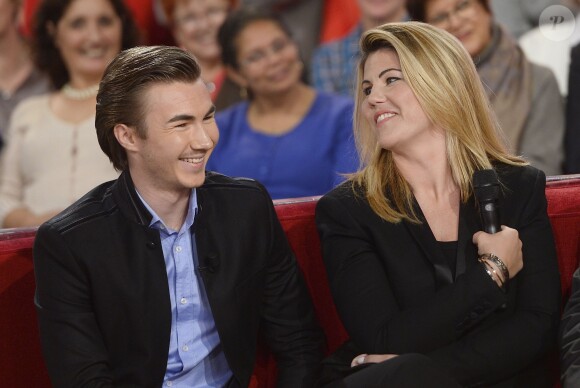 Exclusif - Joël Guichard et sa soeur Emmanuelle Guichard - Enregistrement de l'émission "Vivement Dimanche" à Paris le 26 novembre 2014.