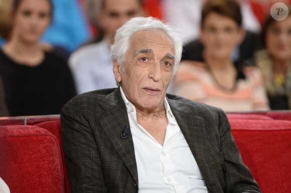 Exclusif - Gérard Darmon - Enregistrement de l'émission "Vivement Dimanche" à Paris le 26 novembre 2014.
