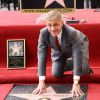 Christoph Waltz reçoit son étoile sur le Walk of Fame à Hollywood, le 1er décembre 2014.
