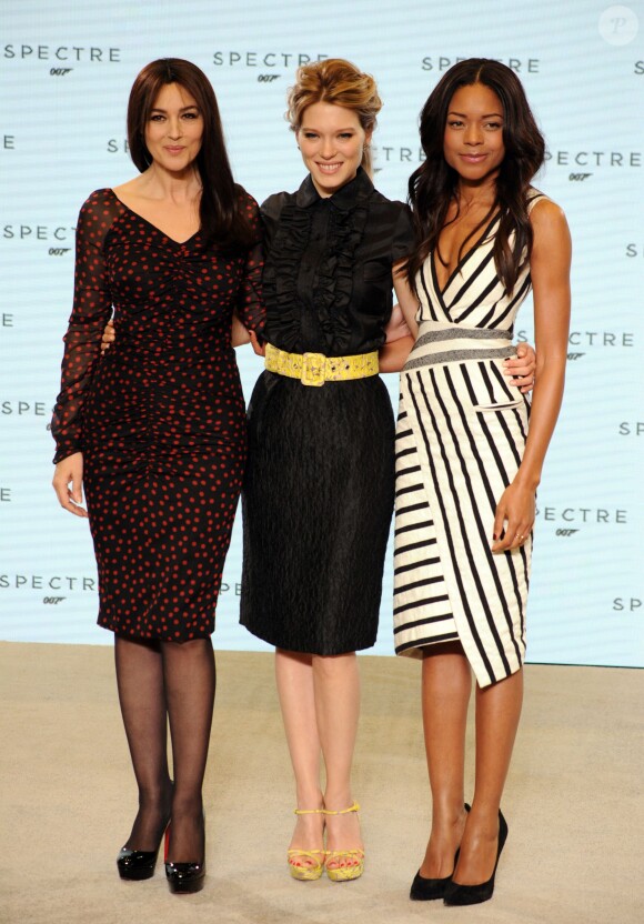 Moncia Bellucci, Léa Seydoux et Naomie Harris - Photocall avec les acteurs de la 24ème production du nouveau film de James Bond à Pinewood. Le 4 décembre 2014