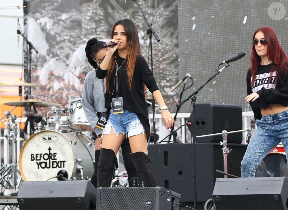 Becky G en répétition pour le concert KIIS FM's Jingle Ball à Los Angeles, le 5 décembre 2014.