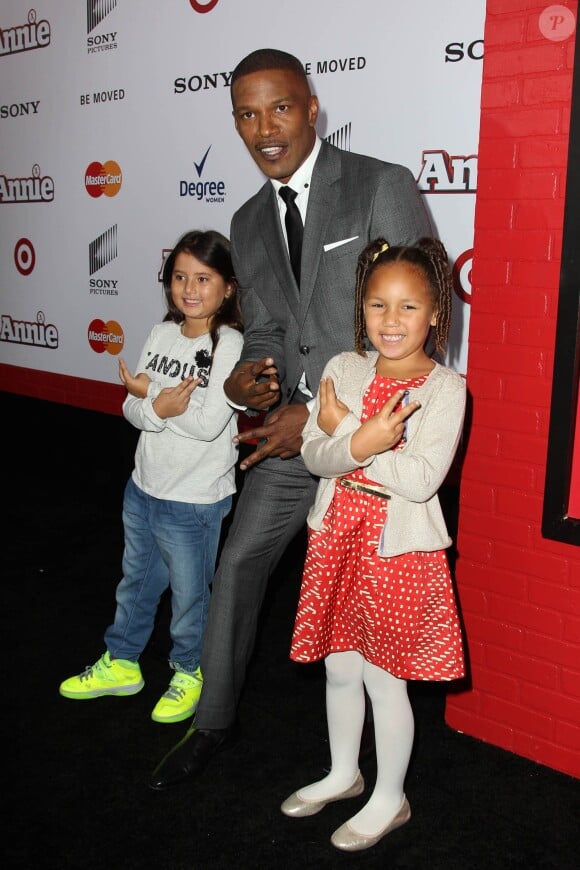 Jamie Foxx et sa fille Annalise à la première du film "Annie'" à New York, le 7 décembre 2014.