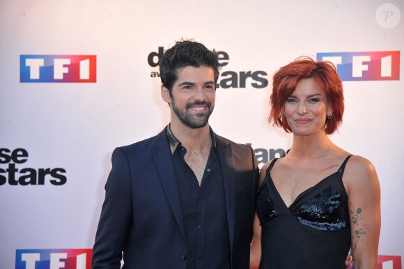 Miguel Angel Munoz et Fauve Hautot - Photocall de présentation de la nouvelle saison de "Danse avec les Stars 5" au pied de la tour TF1 à Paris, le 10 septembre 2014. 