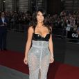  Kim Kardashian porte un body en latex Atsuko Kudo et une jupe haute couture Ralph &amp; Russo (collection automne-hiver 2014) lors des GQ Men of the Year Awards 2014"&agrave; Londres. Le 2 septembre 2014. 