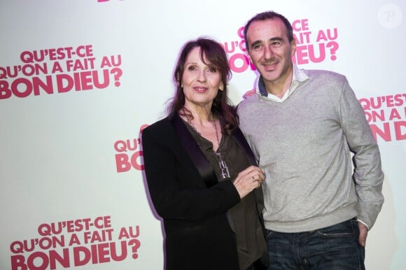 Chantal Lauby et Elie Semoun lors de la soirée "Qu'est-ce qu'on a fait au bon Dieu" au Showcase, Paris, le 8 décembre 2014.
