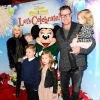 Tori Spelling son mari Dean McDermott et leurs enfants - Spectacle Disney On Ice Let's Celebrate ! à Los Angeles, le 11 décembre 2014
