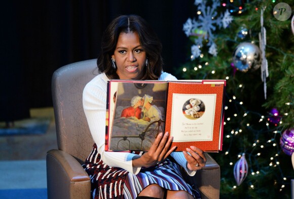 La First Lady Michelle Obama a lu un conte pour enfants, au Children's National Health System à Washington, le 15 décembre 2014