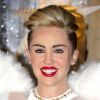 La statut de cire de la pop star Miley Cyrus au Musée Tussaud de Berlin, le 18 décembre 2014.