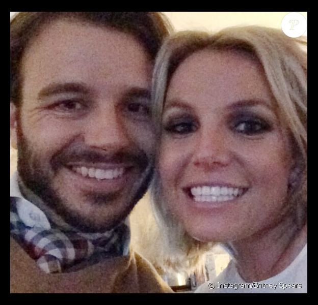 Britney Spears a publi&eacute; un selfie en compagnie de son nouveau boyfriend, sur Instagram, le 9 novembre 2014.