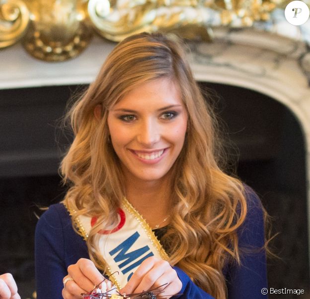 Camille Cerf (Miss France 2015), à Paris, le 9 décembre 2014.