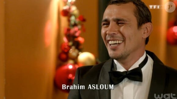 Brahim Asloum dans Nos chers voisins - Un Noël presque parfait, le vendredi 26 décembre à 20h50 sur TF1.