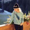 Laeticia Hallyday à Gstaad, fin décembre 2014. La neige est encore rare.