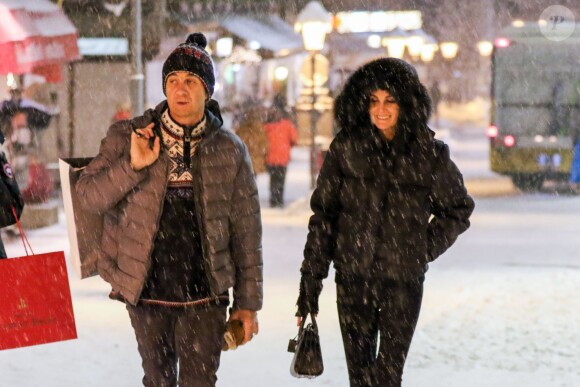 Laeticia Hallyday et Pierre Rambaldi - Shopping à Gstaad, le 27 décembre 2014.