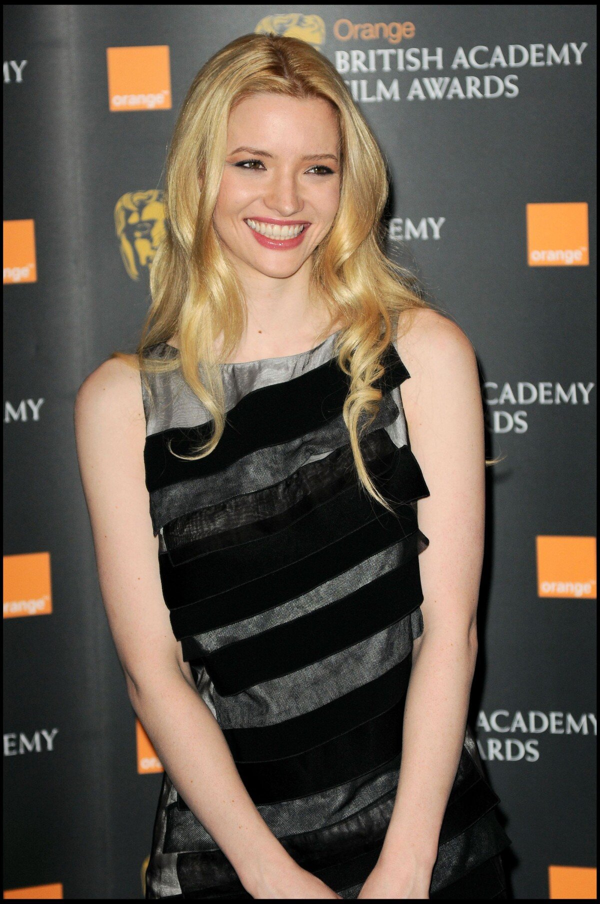 Photo Talulah Riley annonce les nominations pour les BAFTA awards