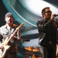  The Edge et Bono de U2 &agrave; Somerset, le 24 juin 2011.&nbsp; 