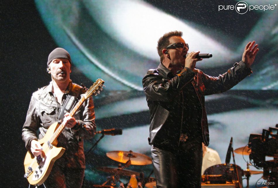  The Edge et Bono de U2 &amp;agrave; Somerset, le 24 juin 2011.&amp;nbsp; 
