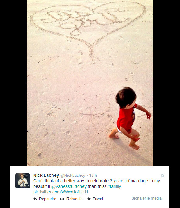 Nick Lachey annonce sur son compte Twitter le 15 juillet 2014 que son épouse Vanessa est enceinte de leur second enfant, une fille, en publiant une photo où l'on peut voir leur petit garçon Camden John