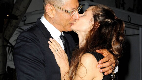 Jeff Goldblum bientôt papa à 62 ans : Sa jeune compagne est enceinte !