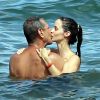 Exclusif - Jeff Goldblum et sa fiancée Emilie Livingston profitent de leurs vacances à Hawaï, le 15 juillet 2014.