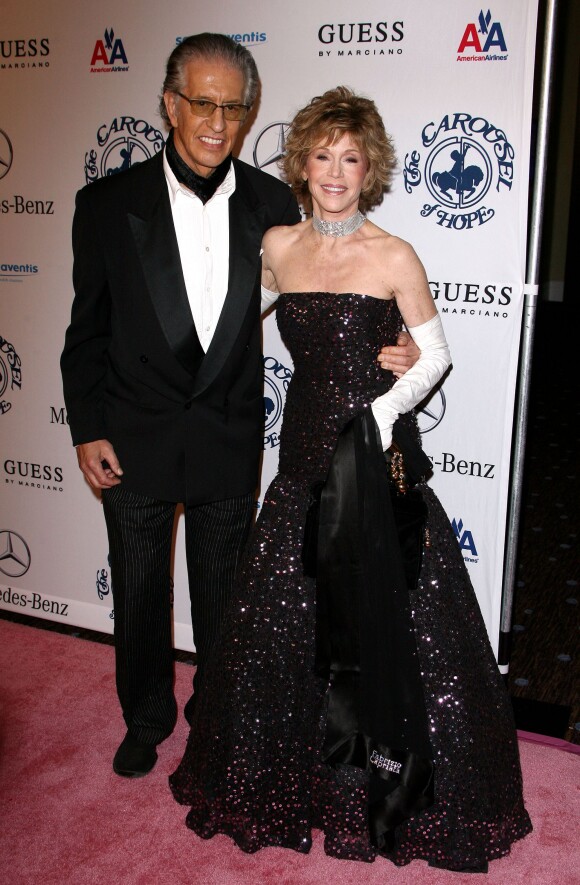 Richard Perry et Jane Fonda au 32eme bal du Carousel Of Hope le 23 octobre 2010  