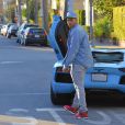  Chris Brown et Karrueche Tran font du shopping ensemble &agrave; Los Angeles, le 26 d&eacute;cembre 2014. 