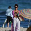 Exclusif - Rocsi Diaz profite d'un après-midi ensoleillé sur une plage de Miami. Le 30 décembre 2014.