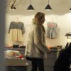 Exclusif - Kate Moss fait du shopping chez Bonpoint à Londres, le 15 janvier 2015.