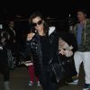 Eva Longoria arrive à l'aéroport de Los Angeles, le 15 janvier 2015