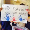Benjamin, Vivian et John, les enfants de Tom Brady, quelques heureus avant son match avec les Patriots de New England du 18 janvier 2015 face aux Colts d'Indianapolis - photo publiée sur le compte Instagram de Giselle Bündchen