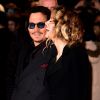 Johnny Depp et Amber Heard ivres de bonheur lors de la première de Charlie Mortdecai à Londres le 19 janvier 2015.