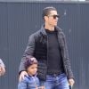 Exclusif - Cristiano Ronaldo est allé chercher son fils Cristiano Jr. à l'école à Madrid, le 21 janvier 2015.
