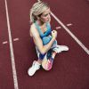 Ellie Goulding, ambassadrice Nike, dévoile sa routine sportive de manière stylée