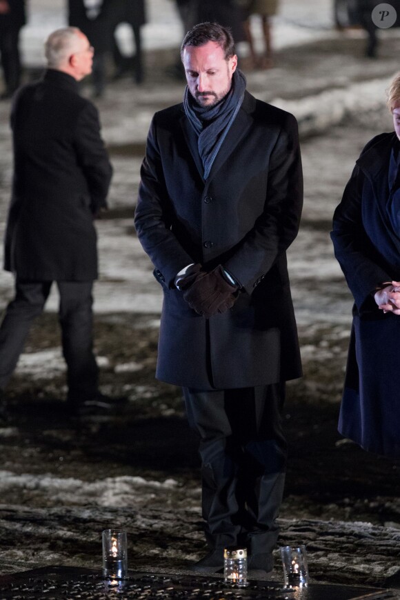 Le prince Haakon de Norvège à Auschwitz-Birkenau le 27 janvier 2015 lors de la cérémonie pour les 70 ans de la libération du camp de concentration et d'extermination