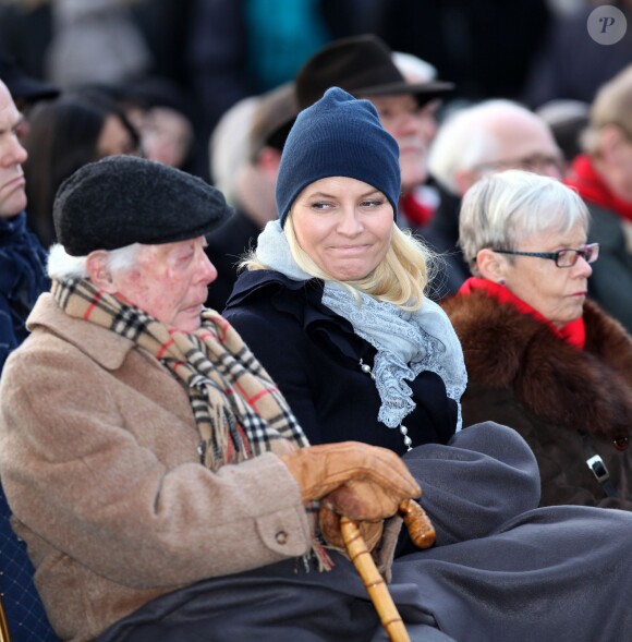 La princesse Mette-Marit de Norvège assiste à une messe commémorative à la mémoire de l'Holocauste à Oslo en Norvège le 27 janvier 2015.  The Crown Princess Mette Marit attends the International Holocaust Remembrance Day in Akershuskaia, Oslo, January 27, 2015.27/01/2015 - Oslo