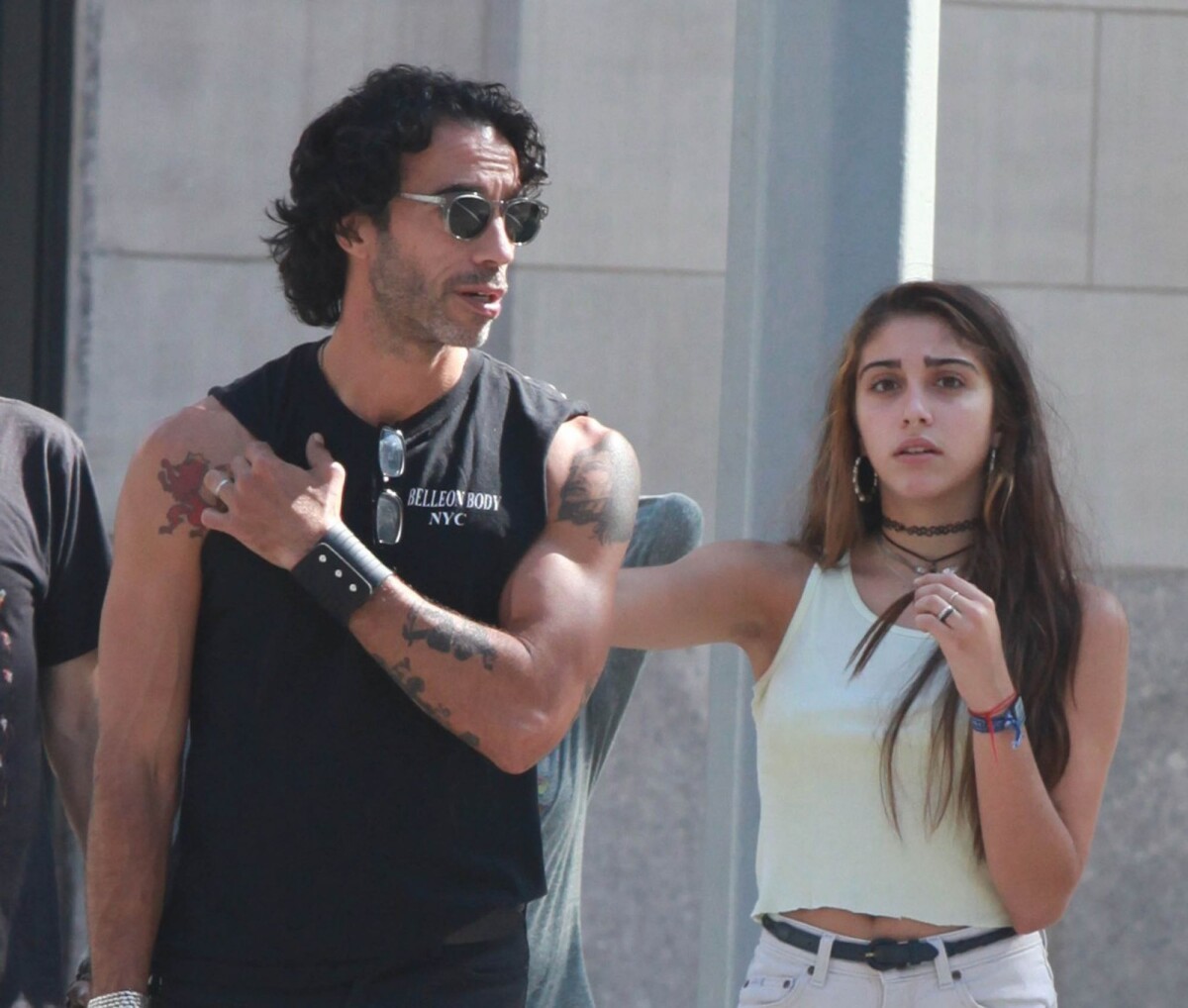 Sitemapcdatahttpsmodeinf Inetcomlourdes Leon Et Son Pere