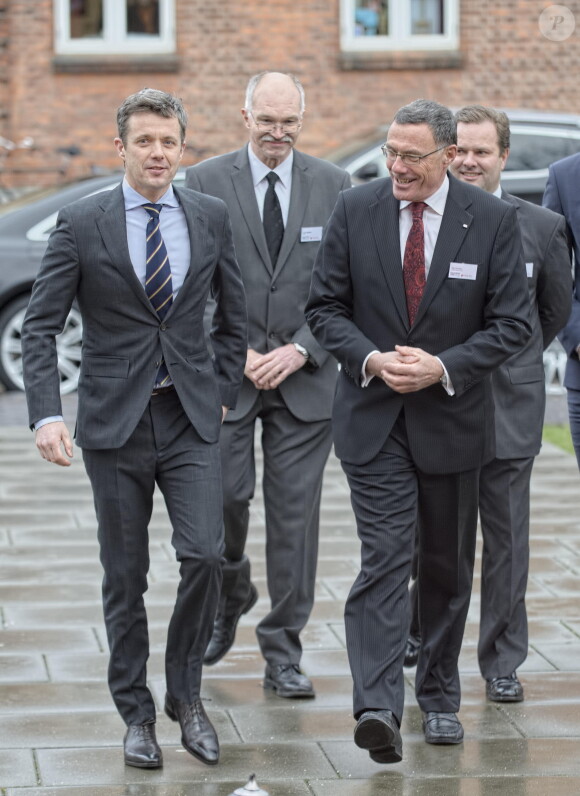 Le prince Frederik de Danemark remettait les prix du Danish Tech Challenge le 29 janvier 2015 à Copenhague