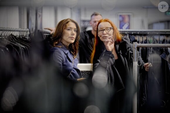La princesse Mary de Danemark en visite à l'exposition Revolver Fashion lors de la Fashion Week de Copenhague, le 30 janvier 2015