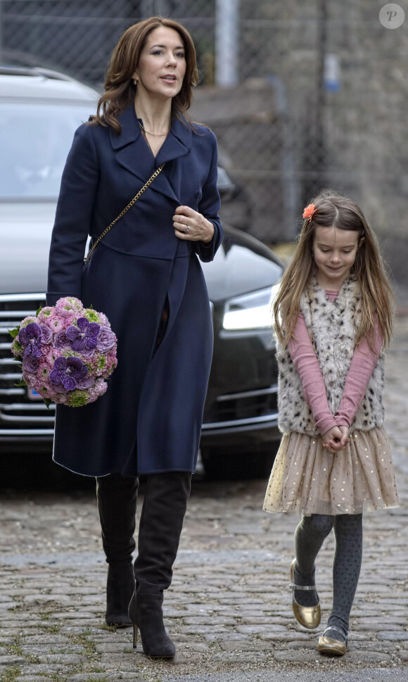 La princesse Mary de Danemark en visite à l'exposition Revolver Fashion lors de la Fashion Week de Copenhague, le 30 janvier 2015