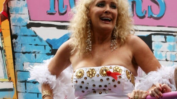 Beverly Callard, itinéraire d'une dépression : Fausse couche, cancer et divorce