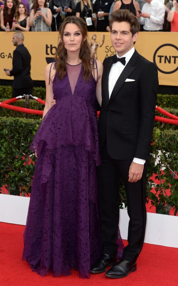 Keira Knightley enceinte et son mari James Righton - 21e cérémonie annuelle des "Screen Actors Guild Awards" à l'auditorium "The Shrine" à Los Angeles, le 25 janvier 2015.
