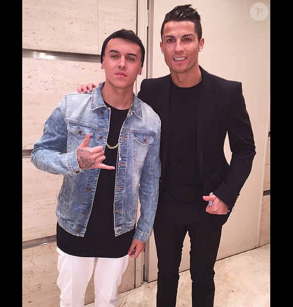 Kevin Roldan et Cristiano Ronaldo lors de ses 30 ans à Madrid le 7 février 2015. 