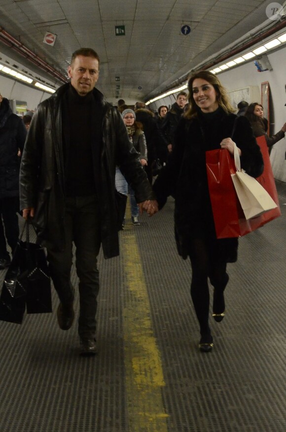 Rocco Siffredi avec sa femme Rosa Caracciolo, à Rome le 6 février 2013.