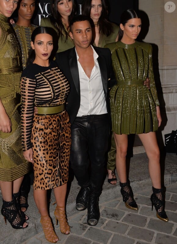 Kim Kardashian, Olivier Rousteing et Kendall Jenner au gala de la Vogue Paris Foundation à Paris, le 9 juillet 2014.