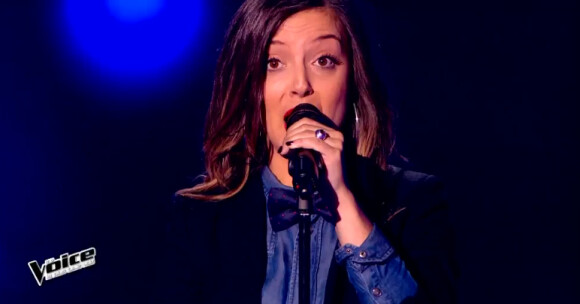 Camille Lellouche dans The Voice 4, sur TF1, le samedi 21 février 2015