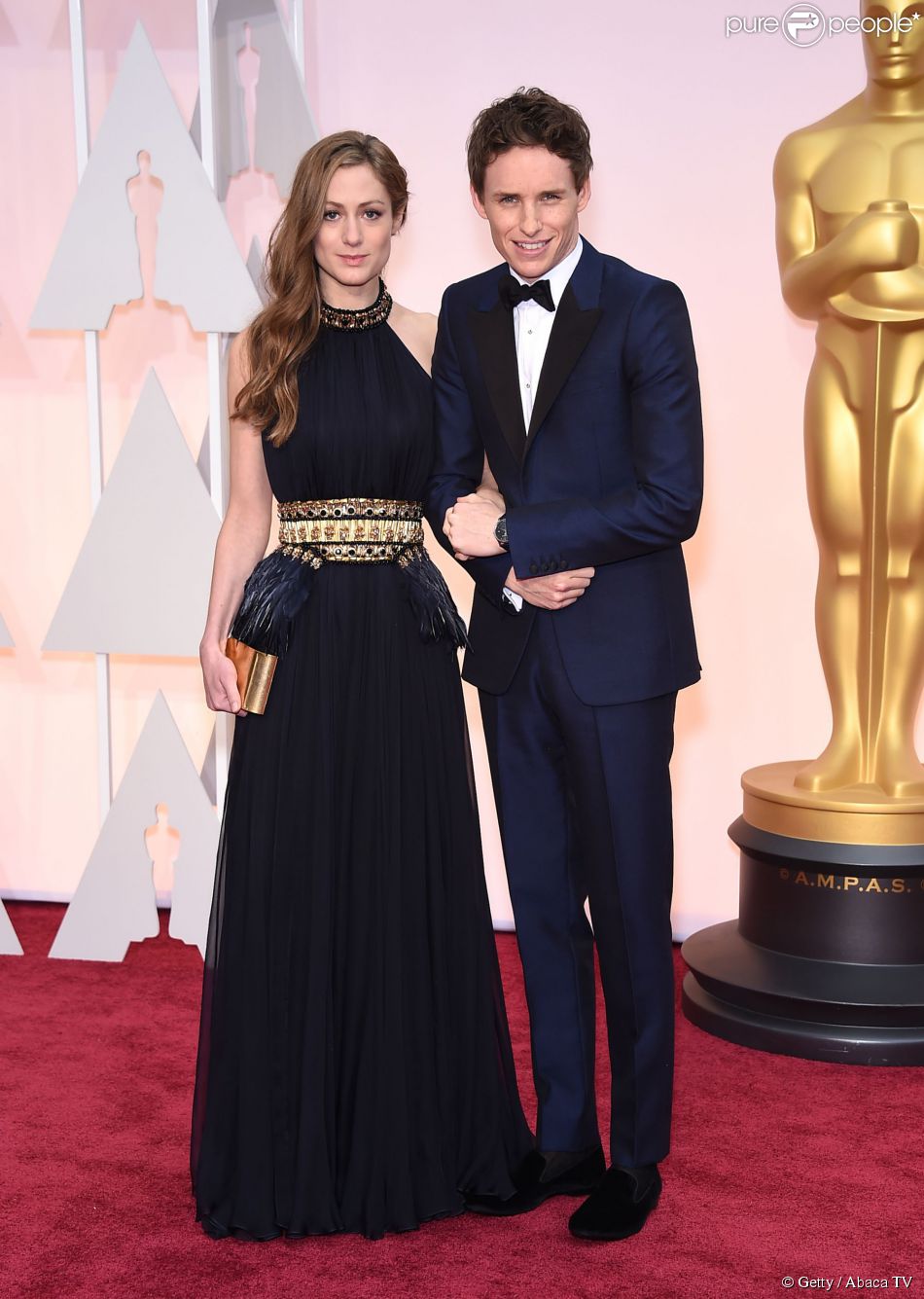 Eddie Redmayne, Oscar du meilleur acteur, brille avec son épouse Hannah Bagshawe.
